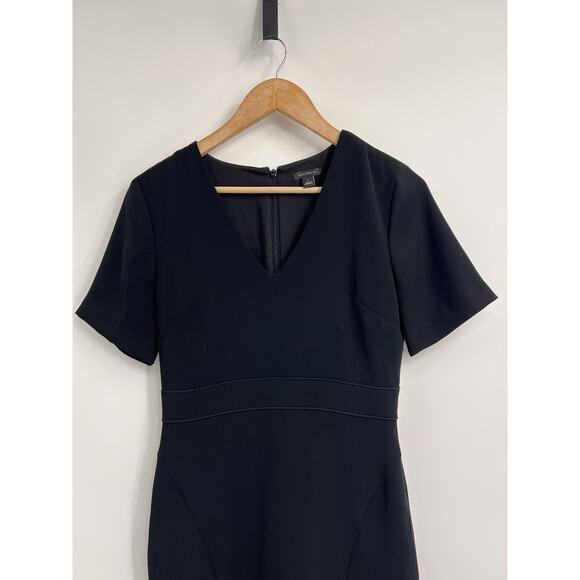 Ann Taylor Classic V Neck Short Sleeve Ruffle Hem Dress Size 2 Capsule Wardrobe - Picture 2 of 5